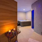 5235-2 In Apartamento
